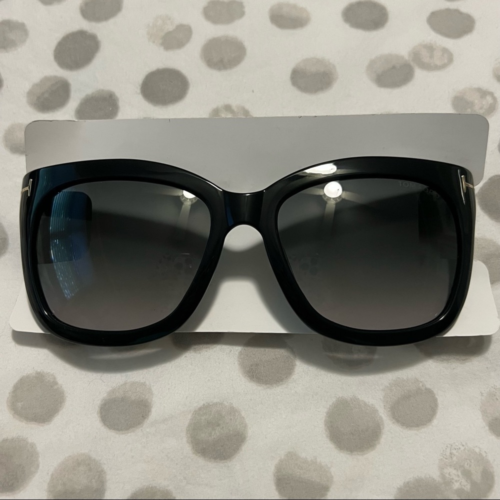 NWT Authentic Tom Ford Square 57 mm Asian Fit Sunglasses Black TF9313